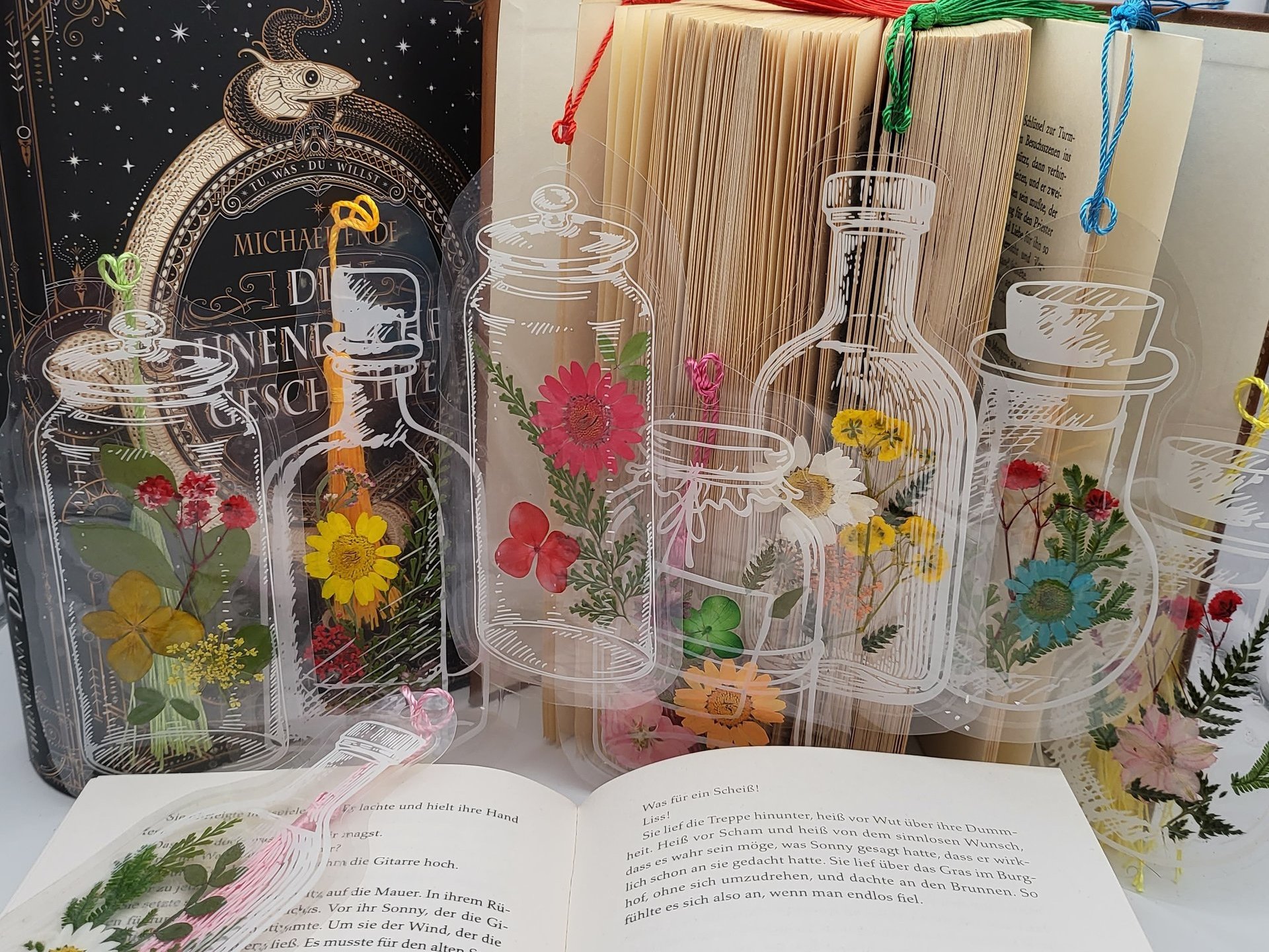 Big Flower Bookmark