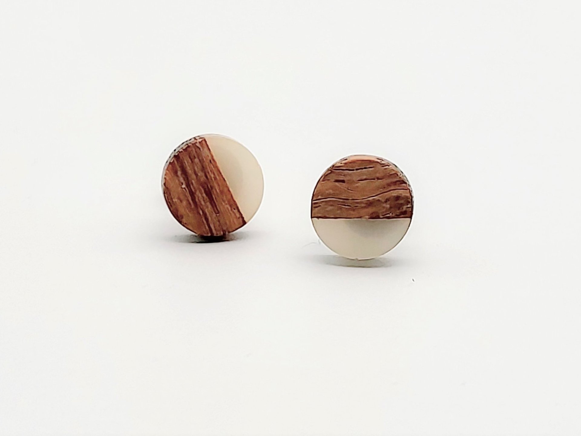Smoke White Round - Wooden Earrings