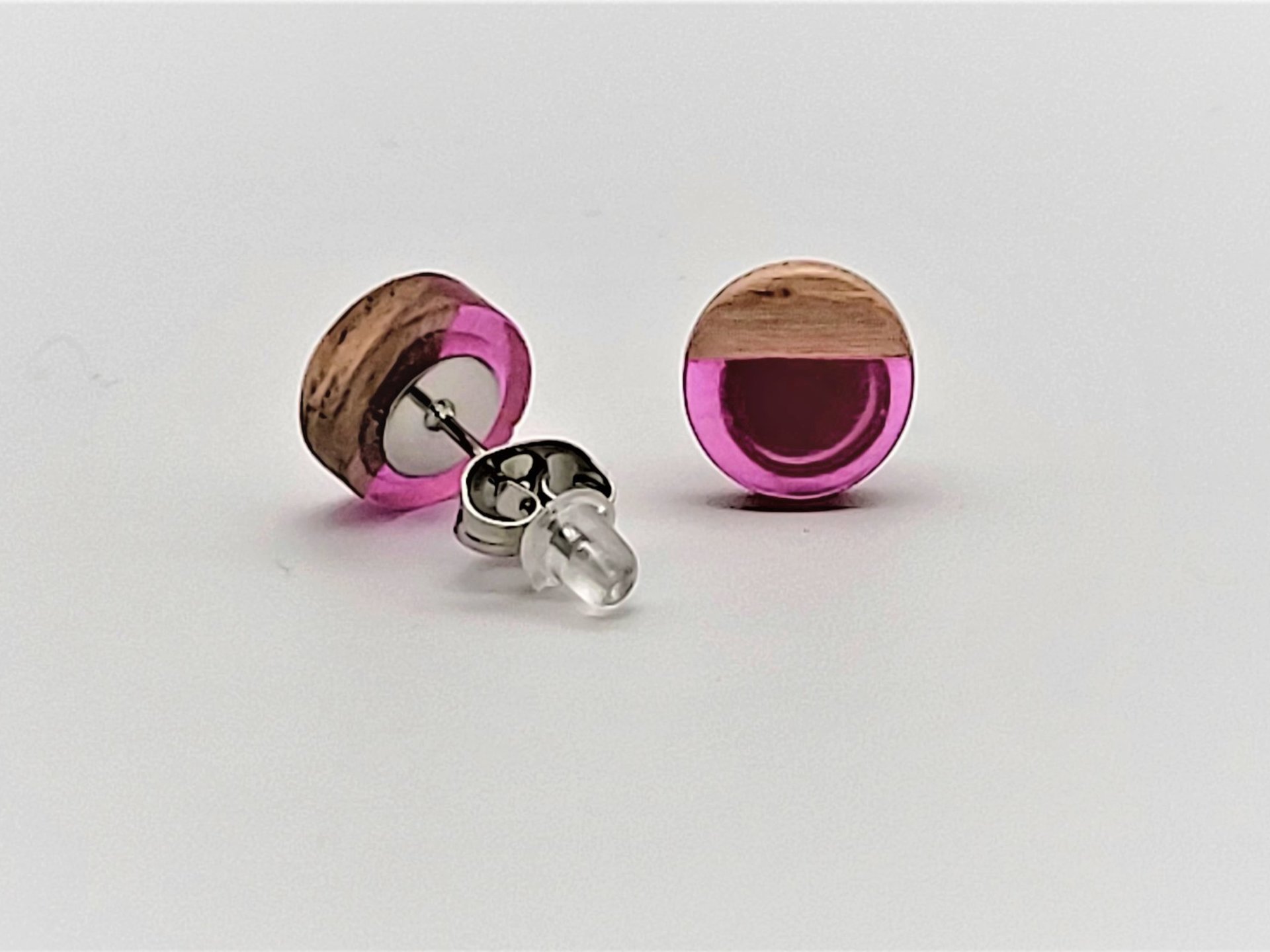 Magenta Round - Wooden Earrings