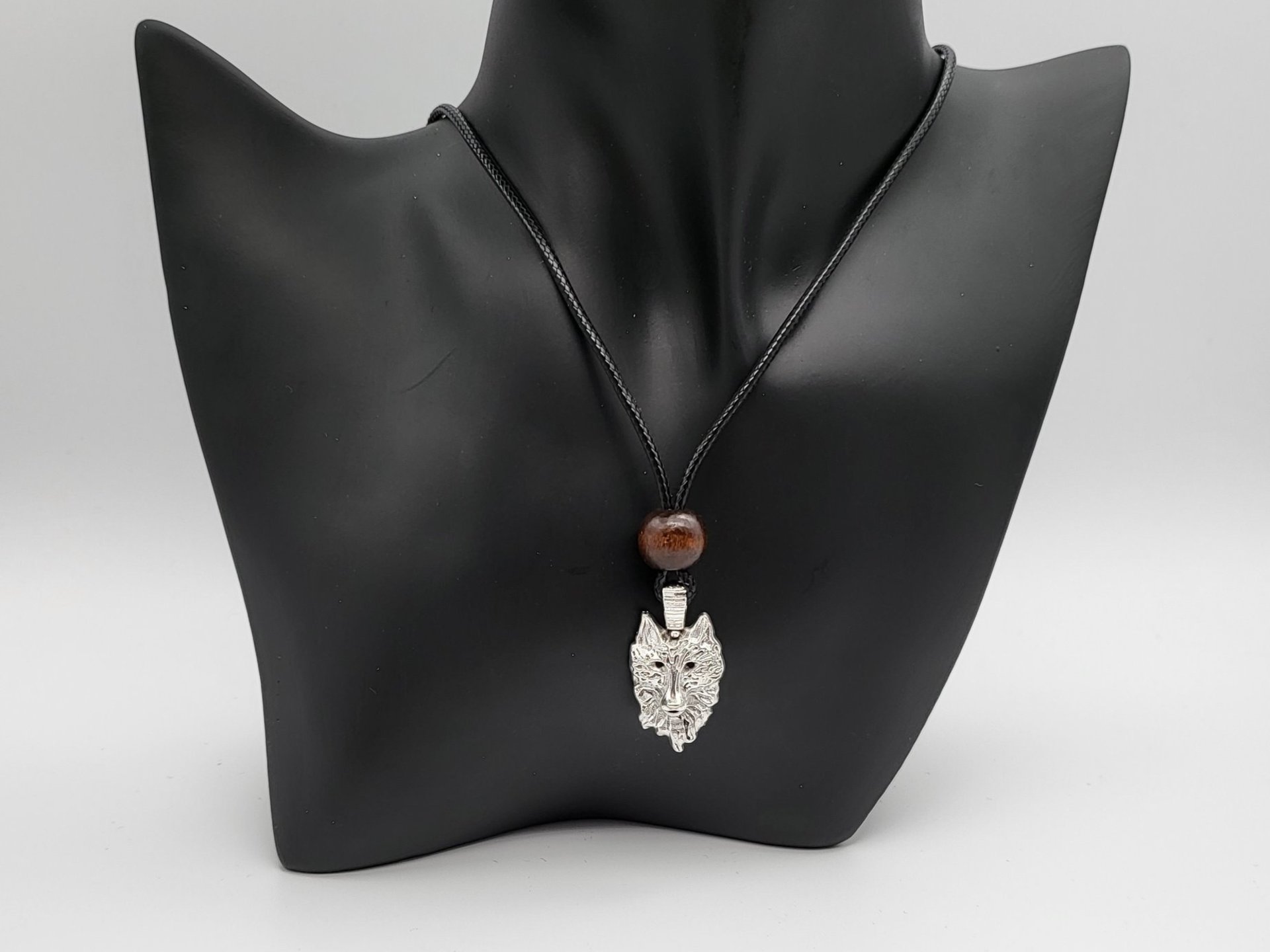 Wolf Necklaces with Wooden Pearl