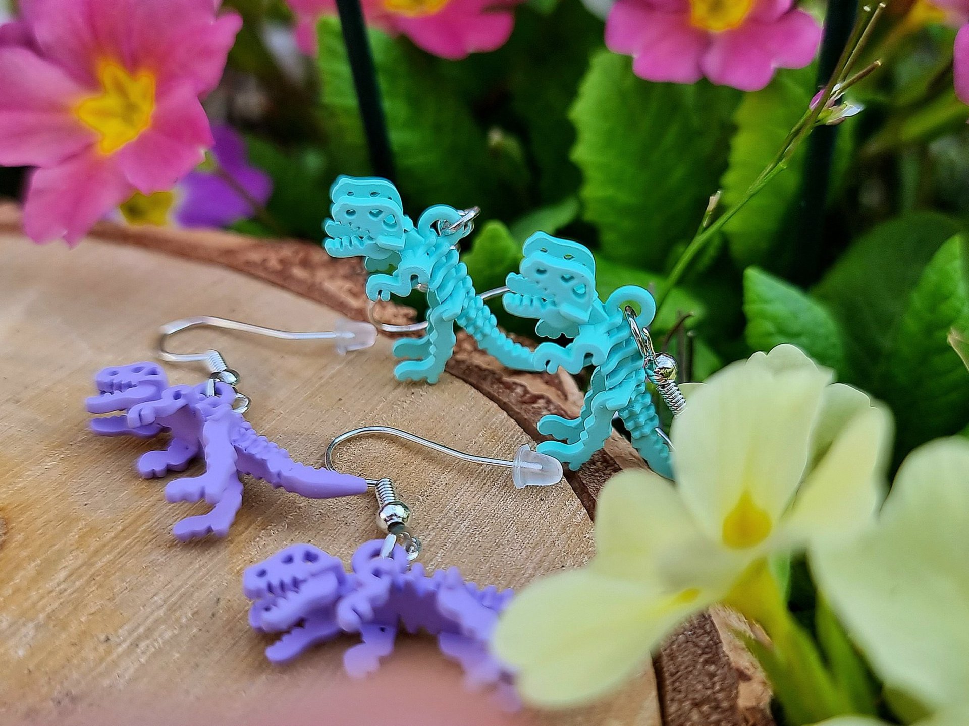 Dinos